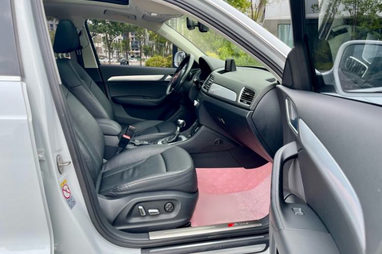 Used Audi Q3 2016 35 TFSI quattro all-wheel-drive style model
