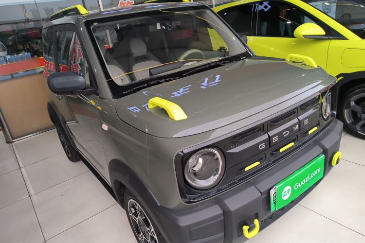 Used Geely Galaxy Panda 2025 210km Panda Rider Front Right 45 Deg