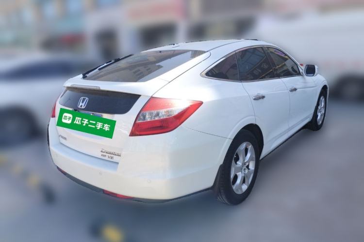 Used Honda Crosstour 2012 2.4L Luxury Edition Rear Right 45 Deg