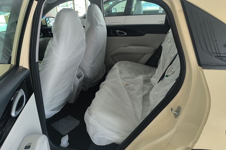 Used Geely Galaxy Geome 2026 Model 310km Youth Edition Left Rear Seat