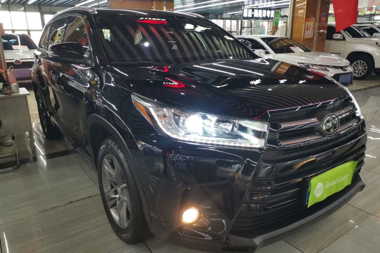 Used Toyota Highlander 2018 2.0T Four-Wheel Drive Luxury Edition 7 Seats China V Emission Standard
