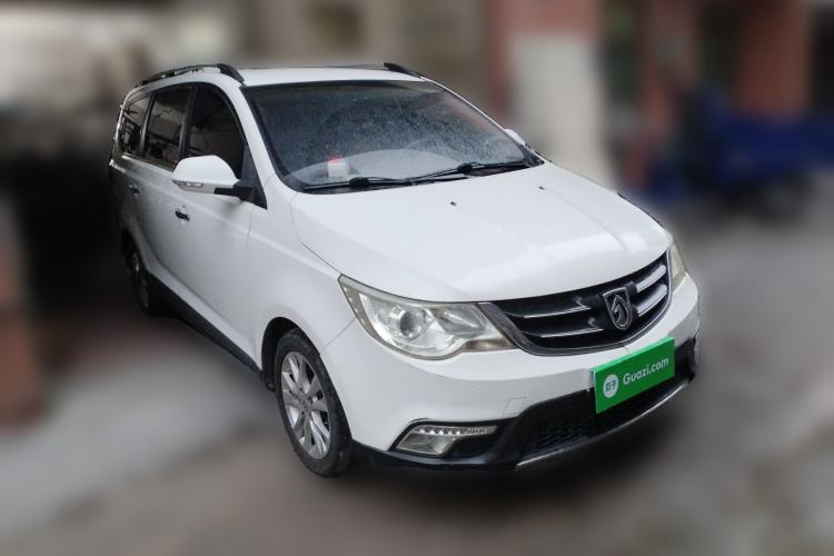 Used Baojun 730 2014 1.5L manual Comfort ESP version 7 seats