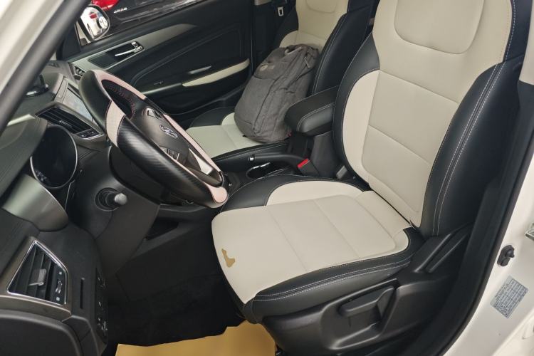 Used CHANGAN CS35 2017 1.6L Automatic Luxury Model
