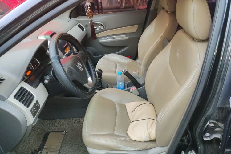 Used Baojun 630 2011 1.5L manual Comfort trim level
