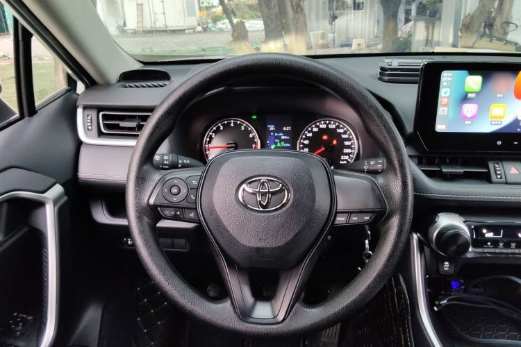 Used Toyota Wildlander 2023 2.0L CVT Two-Wheel Drive Leading Edition
