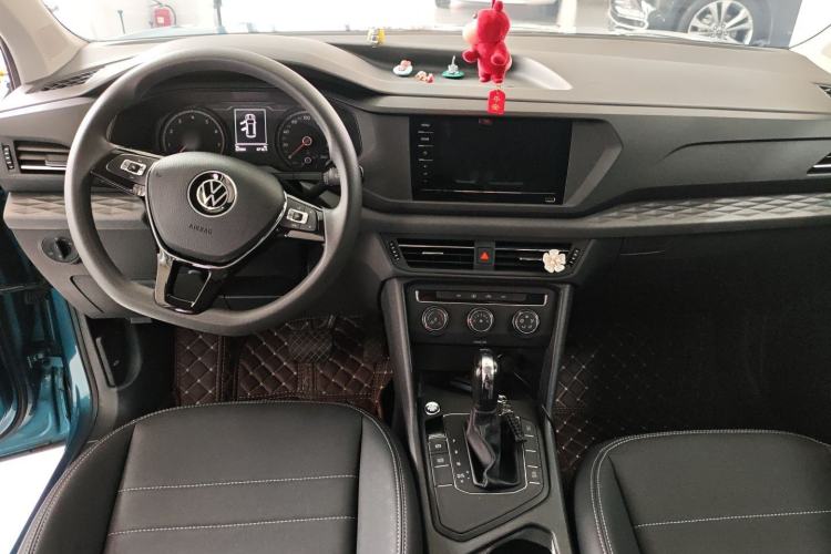 Used Volkswagen Tharu 2021 280TSI Two-Wheel Drive Trend Edition Center Console