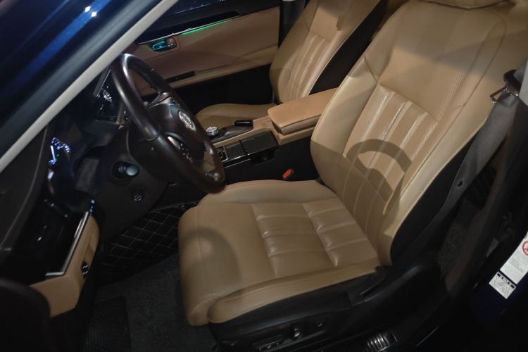 Used Lexus ES 2015 300h Comfort Edition