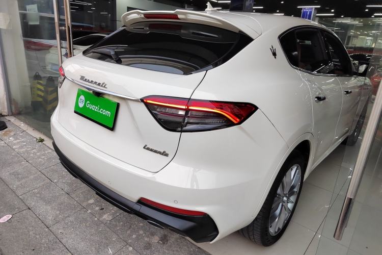 Used Maserati Levante 2022 3.0T Modena Rear Right 45 Deg