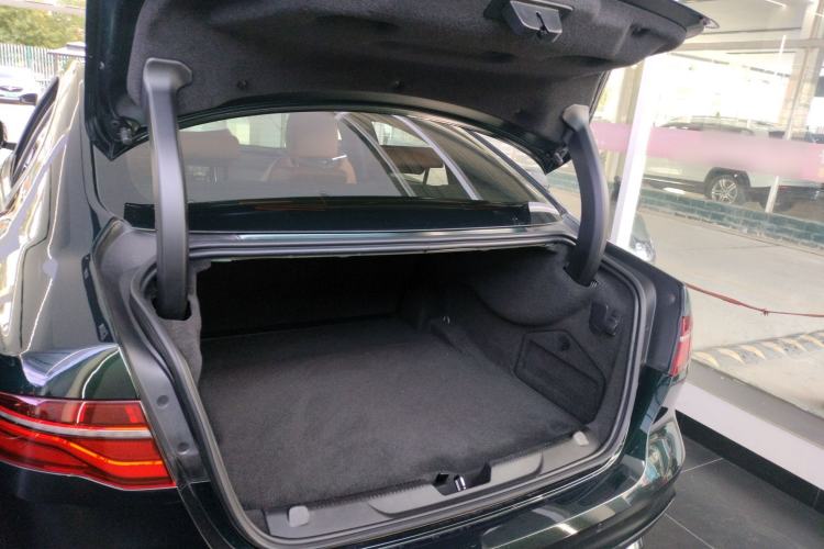 Used Jaguar XEL 2022 2.0T 250 PS R-DYNAMIC S Advanced Sport Edition
