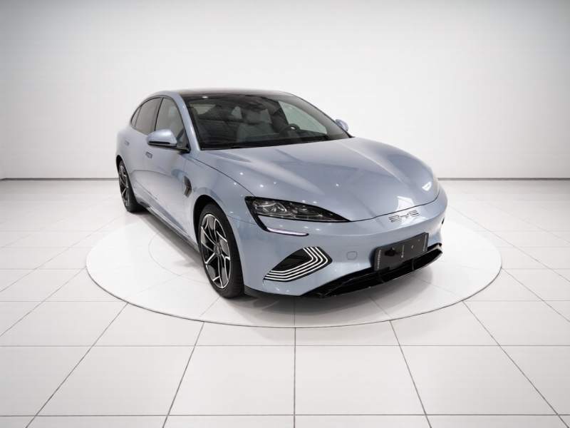 Used BYD Seal 2022 700 km Long-Range Rear-Wheel-Drive Version — 3