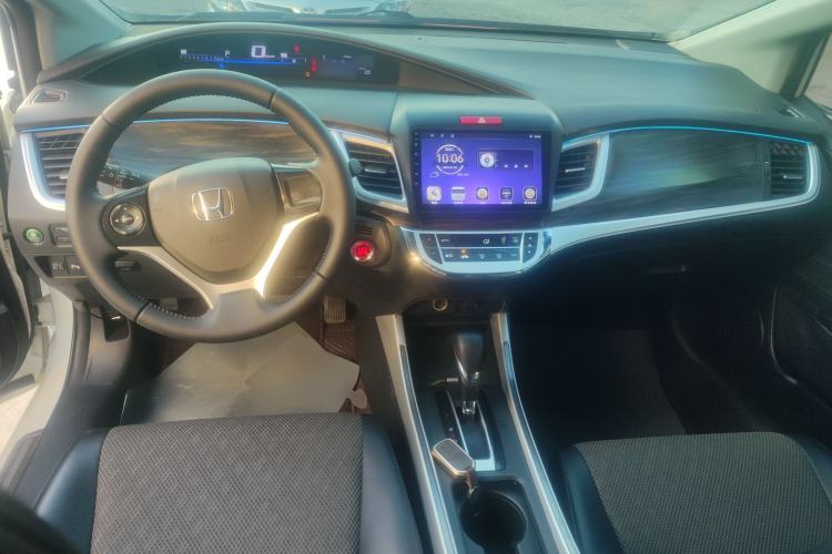 Used Honda Jade 2017 1.8L automatic Comfort version 5 seats