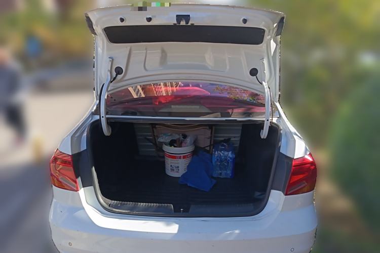 Used Volkswagen Jetta 2019 Dream Edition 1.5L Manual Fashion Version
