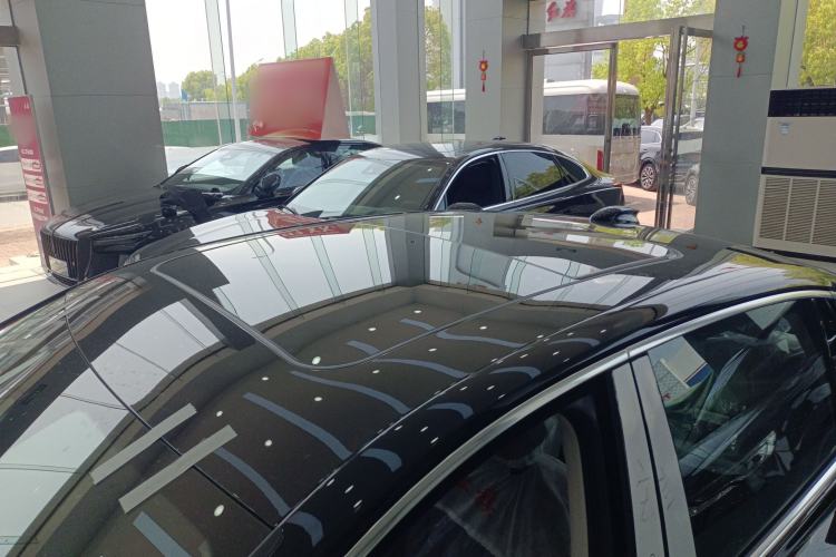 Used Hongqi H5 2025 2.0T Automatic Flag Edition – 500 000 Units Commemorative Version