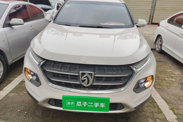 Used Baojun 510 2017 1.5L Manual Fashion Model Front