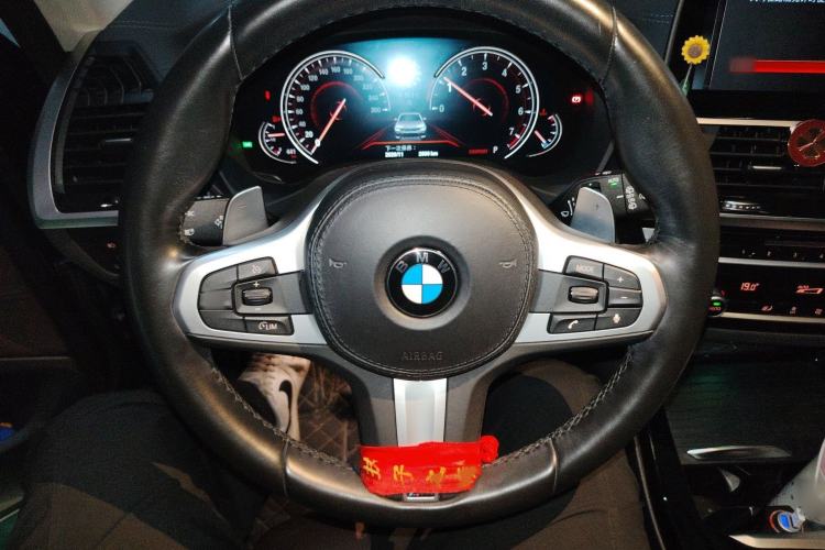 Used BMW X3 2018 xDrive28i M Sport Package China V Emission Standard Steering Wheel