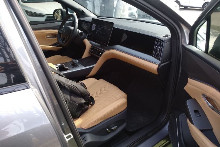 Used BYD Song L DM-i 2025 Intelligent Driving Version 160 km Beyond-Range Type