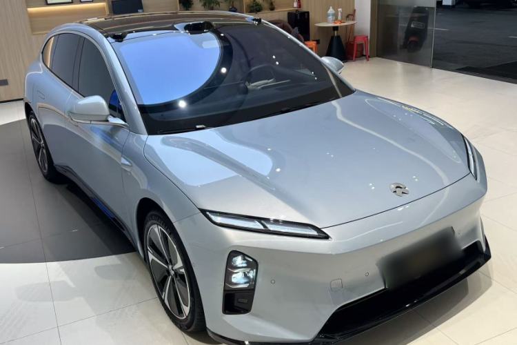 Used Nio ET5T 2025 75 kWh Touring
