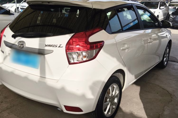 Used Toyota YARiS L Zhi Xuan 2015 1.5E Automatic Charm Edition