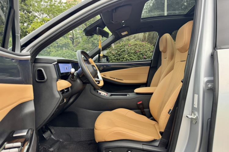 Used Geely Galaxy L7 2024 1.5T 115 km MAX Dragon Edition
