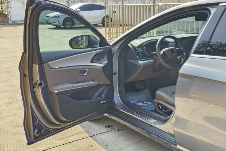 Used BYD Han 2020 EV Long-Range Luxury Model