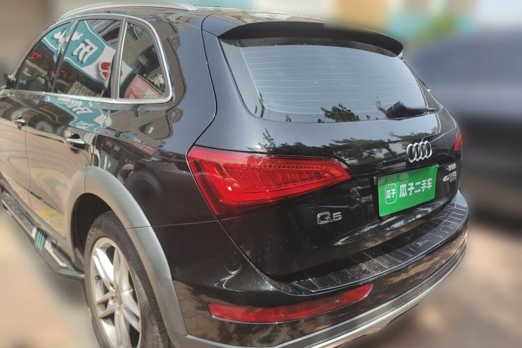 Used Audi Q5 2017 Plus 40 TFSI Technology Model Rear Left 45 Deg