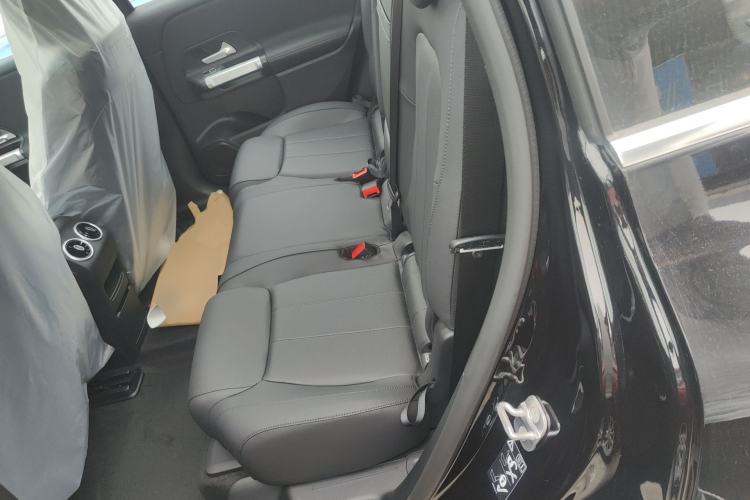 Used Mercedes-Benz EQB 2025 EQB 260 Left Rear Seat
