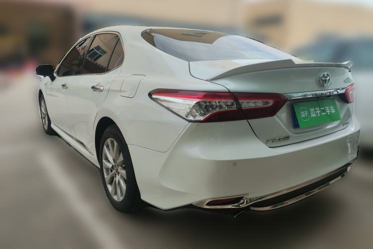 Used Toyota Camry 2019 2.0E Leading Edition China VI Standard
