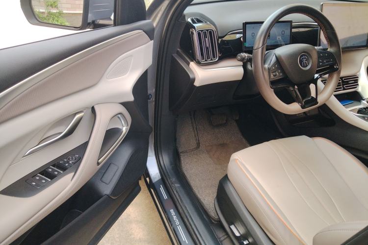 Used BYD Song Pro New Energy 2023 Champion Edition DM-i 110KM Beyond Model
