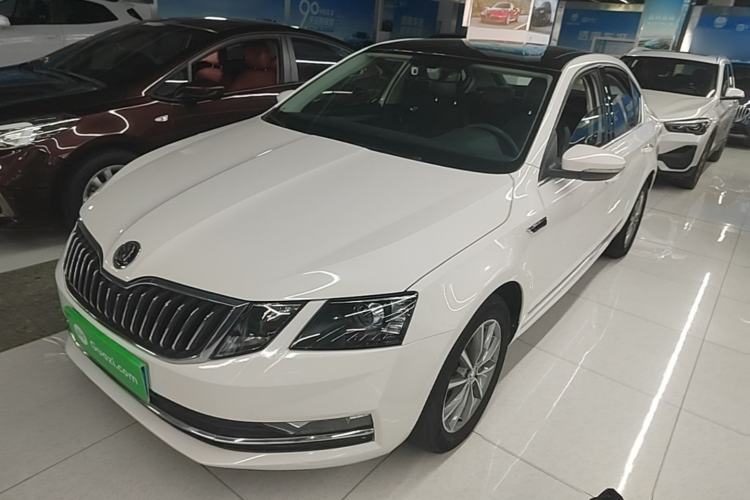 Used Skoda Octavia 2020 TSI230 DSG SmartDrive Luxury Edition