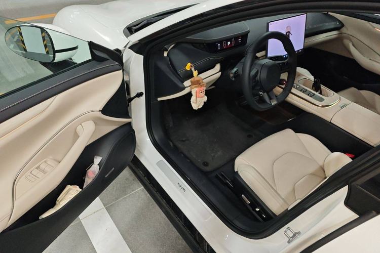 Used Xiaomi Auto SU7 2024 Rear-Drive Long-Range Intelligent Driving Version