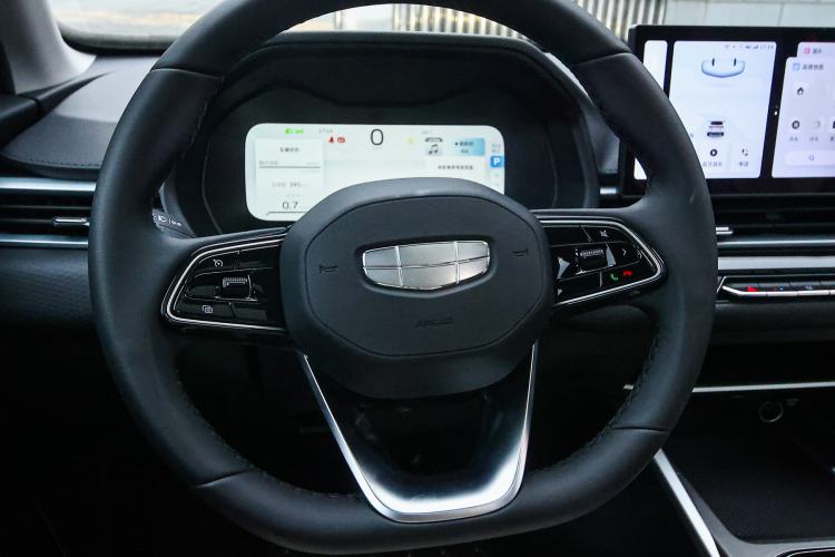 Used Geely Auto Emgrand 2026 Model 4th Generation 4 Millionth Anniversary Edition 1.5L CVT Feiyue Edition
