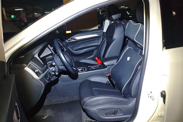 Used Roewe i6 New Energy 2017 45T Hybrid Connect & Smart Enjoyment Edition Left Front Seat