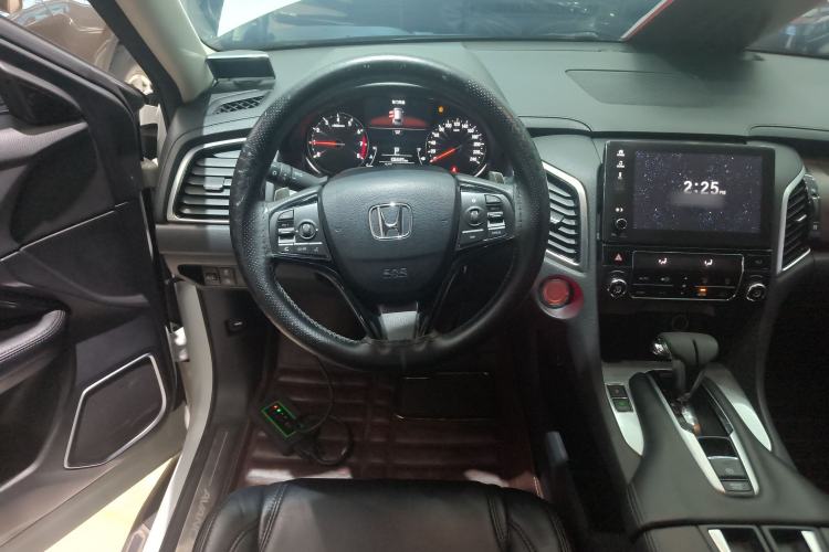 Used Honda Avancier 2017 240TURBO Two-Wheel Drive Elite Edition
