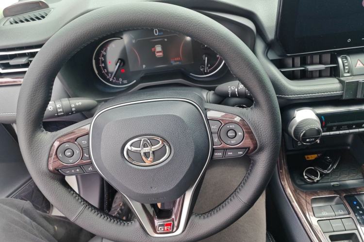 Used Toyota RAV4 2023 2.0L CVT Two-Wheel Drive Fashion Edition Steering Wheel