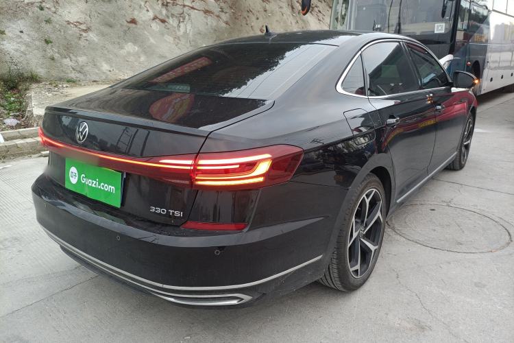 Used Volkswagen Passat 2023 330TSI Starry Elite Edition