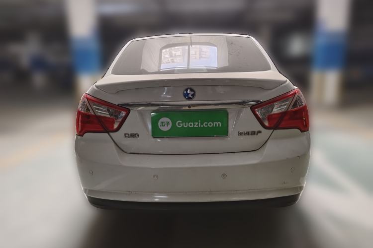 Used Venucia D50 2013 1.6L Manual Fashion Edition