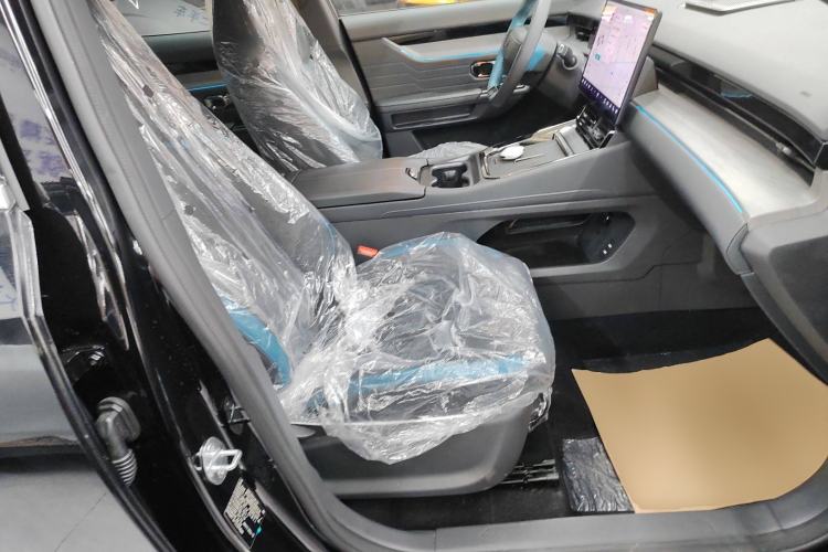 Used JETOUR Shanhai L6 2024 1.5TD DHT MAX