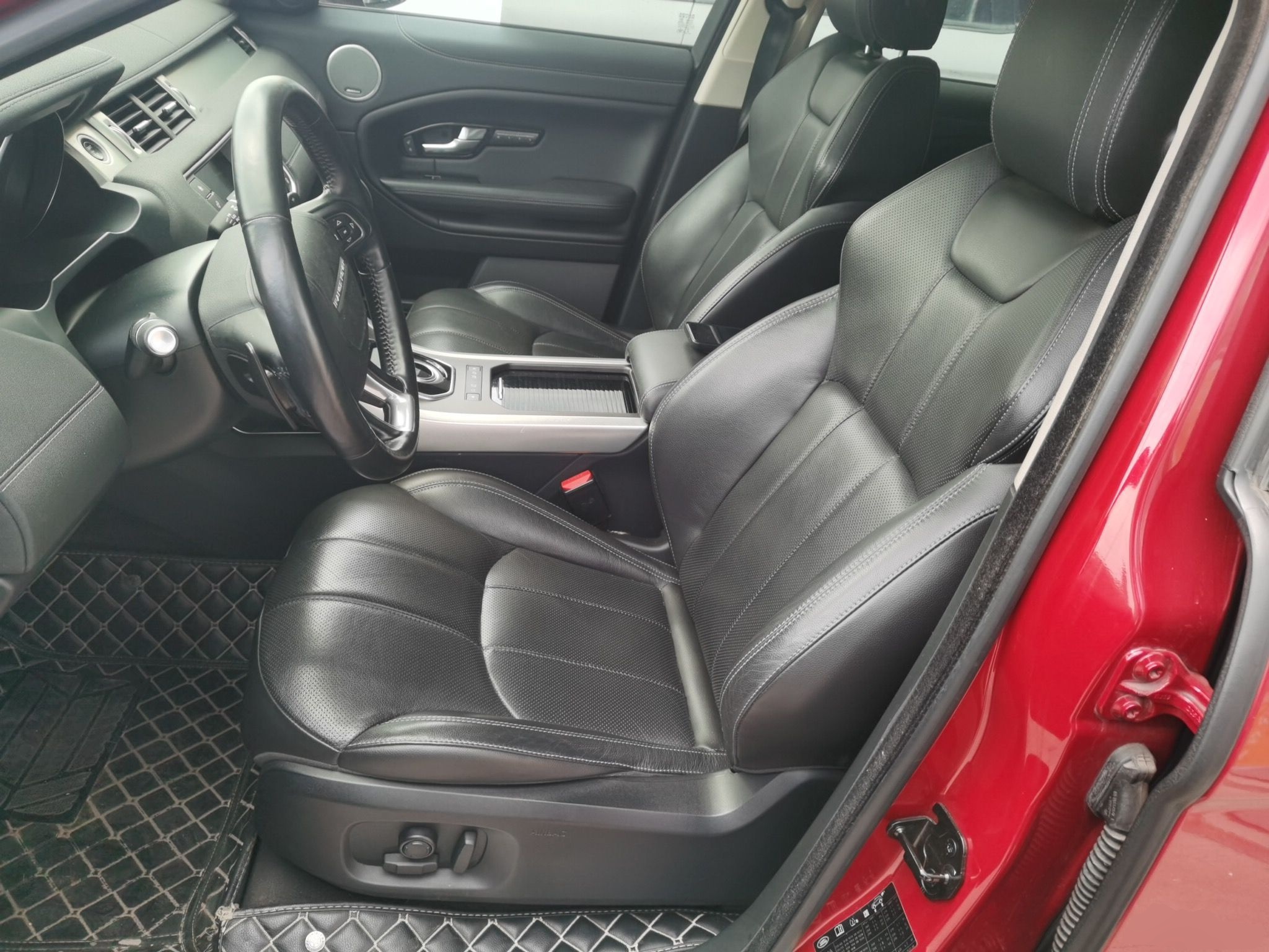 Interior delantero