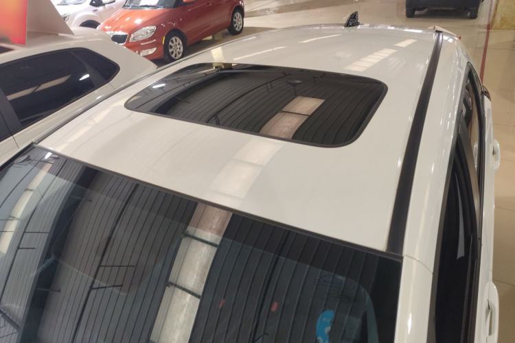 Used Honda Fit 2022 1.5L CVT Trendy Sunroof Edition Roof