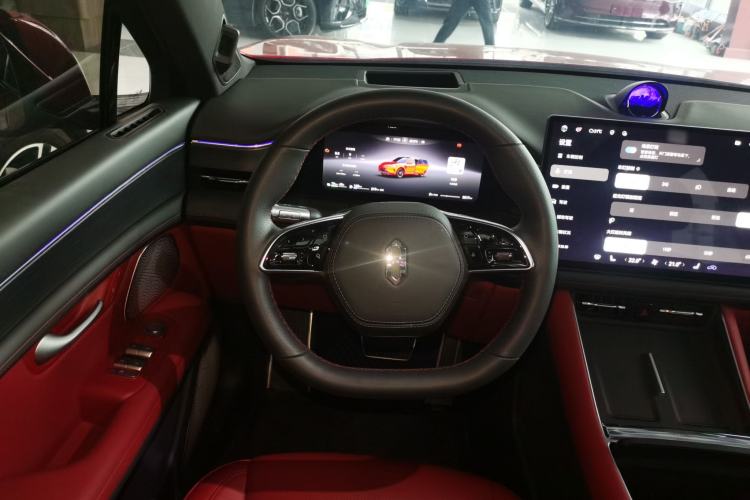 Used Hima AITO M5 2025 Extended-Range Ultra All-Wheel-Drive Version Steering Wheel