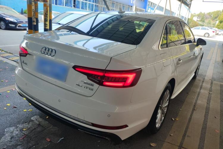 Used Audi A4L 2018 30th Anniversary Edition 40 TFSI Trendy Model
