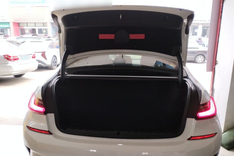 Used BMW 3 Series 2020 Restyled 325i M Sport Night Edition Package
