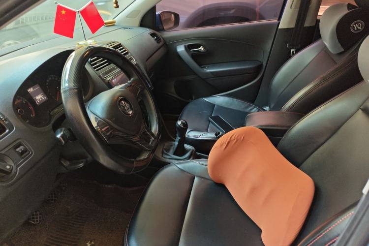 Used Volkswagen Polo 2014 1.4L Manual Fashion Edition Left Front Seat