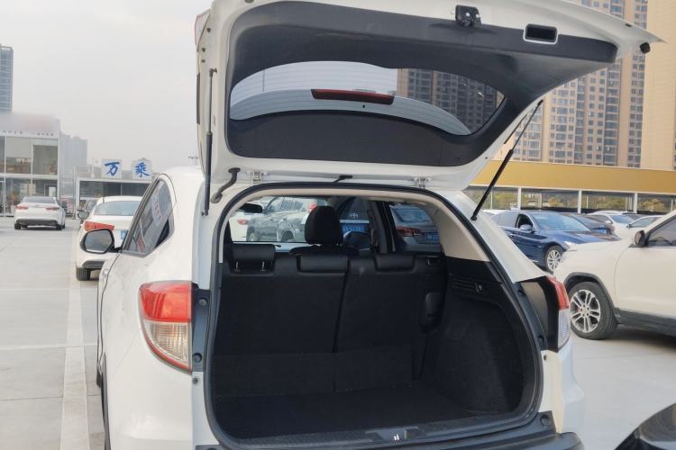 Used Honda Vezel 2020 1.5L CVT Pioneer Edition
