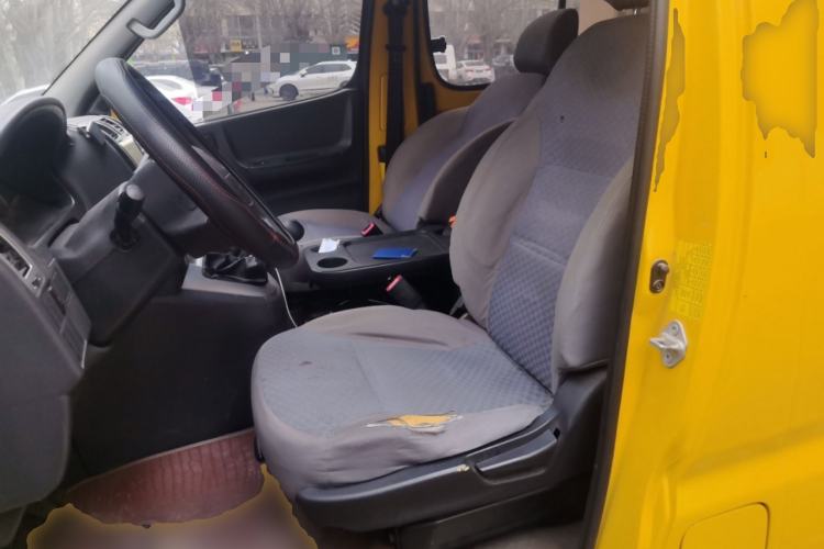 Used Jinbei Express 2019 2.0L Standard Version China VI 1TZS Left Front Seat