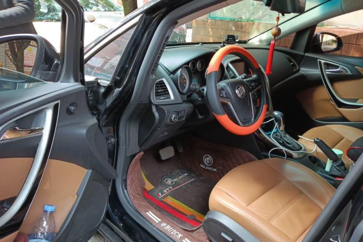 Used Buick GT 2013 GT 1.8L Automatic Fashion Edition