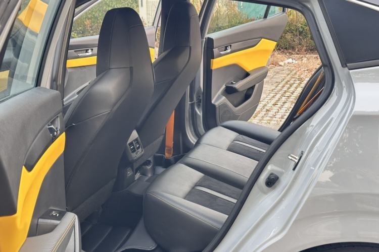 Used Dongfeng Aeolus Yixuan 2023 Mach Edition 1.5T Automatic Dream-Chasing Rider Version
