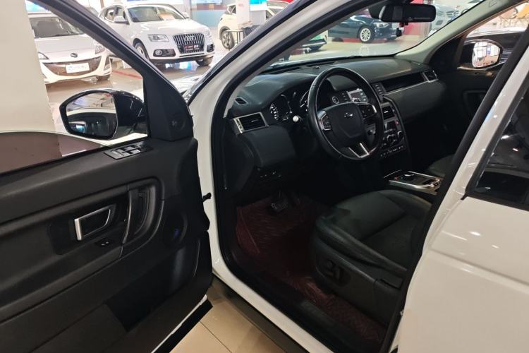 Used Land Rover Discovery Sport 2019 240 PS PURE Edition China V Standard Driver Seat