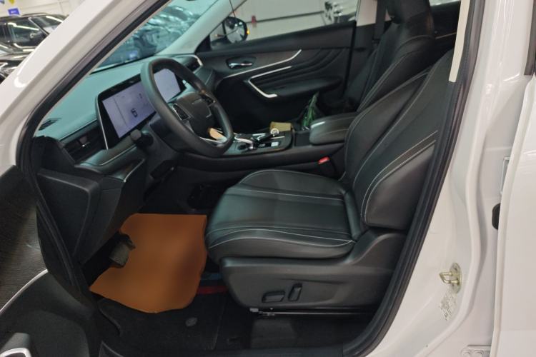 Used Venucia V 2021 260T Idol Edition
