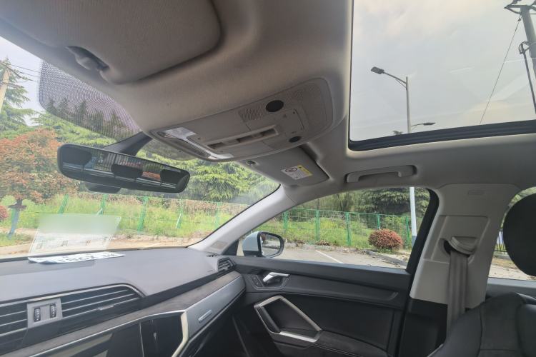 Used Audi Q3 2020 35 TFSI Fashion Dynamic Model